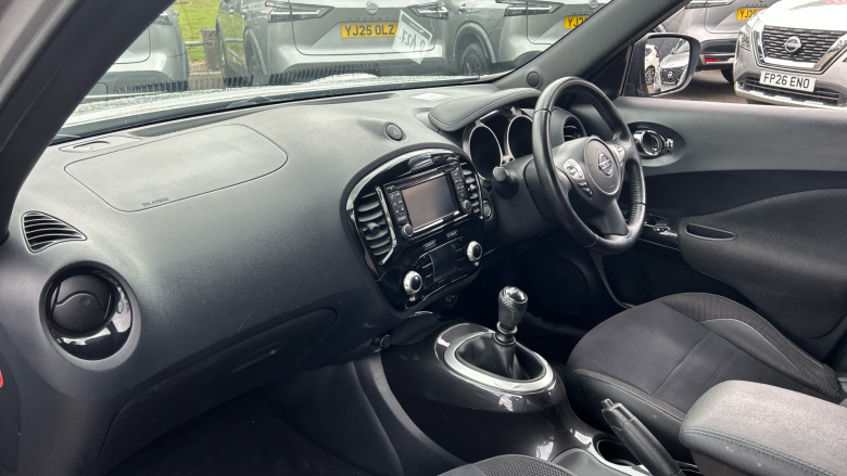 Nissan Juke 1.5 dCi N-Connecta 5dr Diesel Hatchback